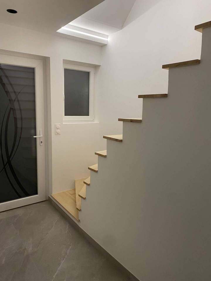 Fabricant d’escaliers en bois Elvange