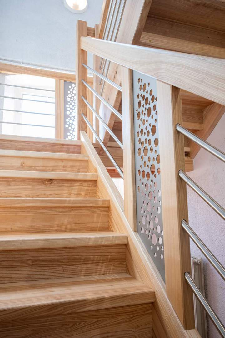 Réparation de meubles en bois Elvange